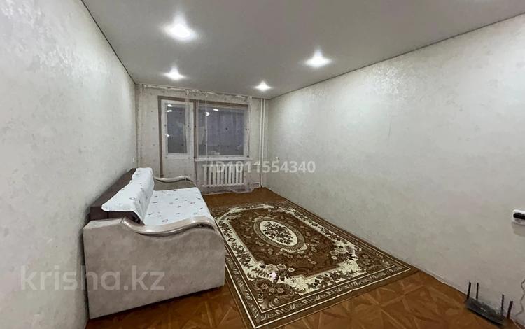 1-комнатная квартира · 31 м² · 2/5 этаж, мкр Юго-Восток 24 за 14 млн ₸ в Караганде, Казыбек би р-н — фото 2
