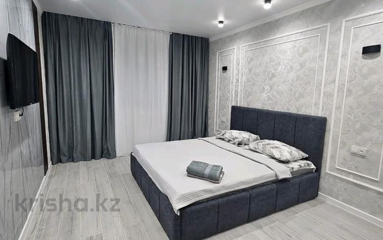 1-комнатная квартира · 45 м² · 4/6 этаж, мкр Юго-Восток, Сарыарка 6/2 за 23 000 ₸ в Караганде, Казыбек би р-н — фото 2