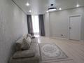 2-комнатная квартира · 60 м², Азильхан Нуршаиков 6 за 300 000 ₸ в Астане, Нура р-н — фото 2