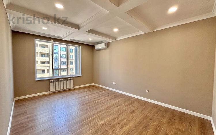 3-комнатная квартира · 107 м² · 15/17 этаж, Жарокова 218 за 105 млн 〒 в Алматы, Бостандыкский р-н — фото 9