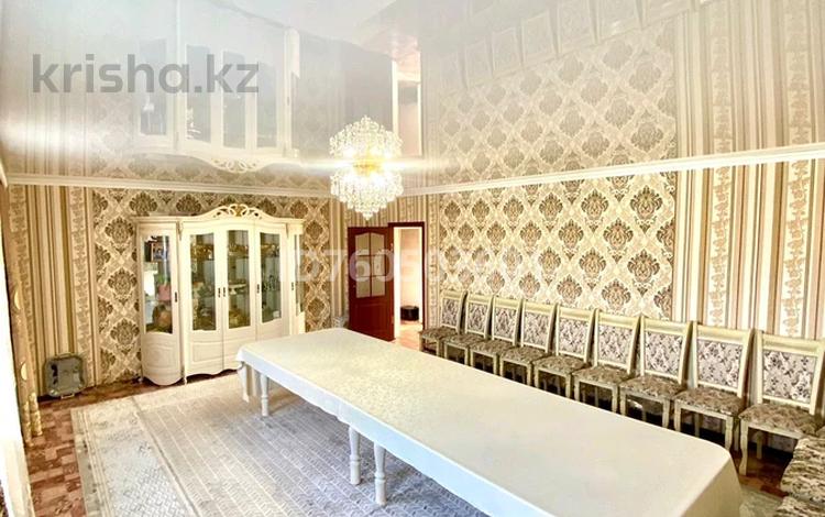 Жеке үй · 4 бөлме · 120 м² · 10 сот., мкр 41-й разъезд, Мкр 41-й разъезд 30А — Атаниязова, бағасы: 20.5 млн 〒 в Актобе — фото 2