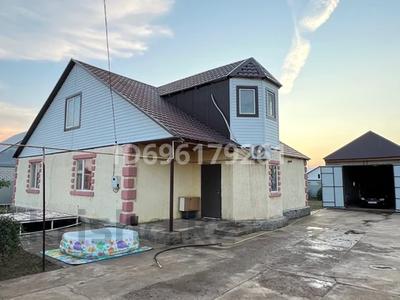 Отдельный дом · 5 комнат · 235 м² · 10 сот., Арман 98 — Магазин Гулдана за 28 млн 〒 в Трекино