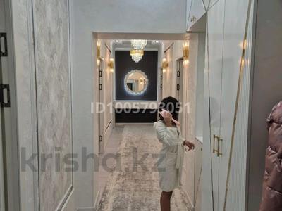 4-комнатная квартира · 120 м² · 2/4 этаж, 29а мкр 95 — Аккала Мол за 45 млн 〒 в Актау