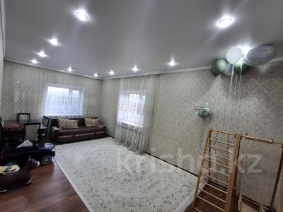 4-бөлмелі пәтер · 77.8 м² · 2 қабат, Куанышева, бағасы: 15.9 млн 〒 в Кокшетау