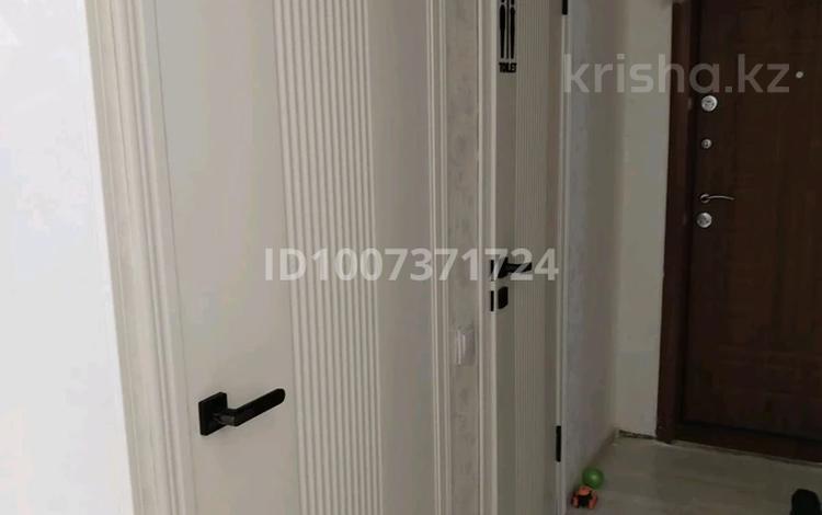 3-бөлмелі пәтер · 60.4 м² · 4/5 қабат, проспект Абая Кунанбаева — В самом сердце города,напротив ДЮЦ, бағасы: 15 млн ₸ в Шахтинске — фото 2