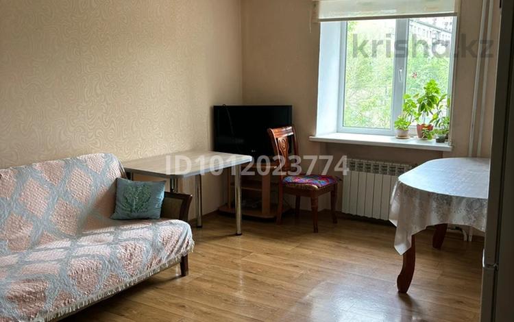 3-комнатная квартира · 59.9 м² · 2/5 этаж, Набережная Славского 32 за 25.5 млн ₸ в Усть-Каменогорске — фото 3