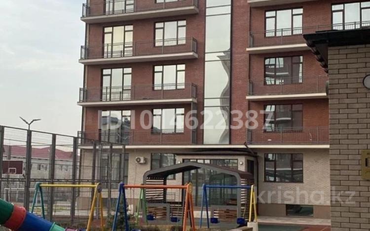 2-комнатная квартира · 65 м² · 6/6 этаж, мкр Нуртас, Акбота 1/10 — Рядом Атамекен ЖК бизнесс класса за 220 000 ₸ в Шымкенте, Каратауский р-н — фото 2
