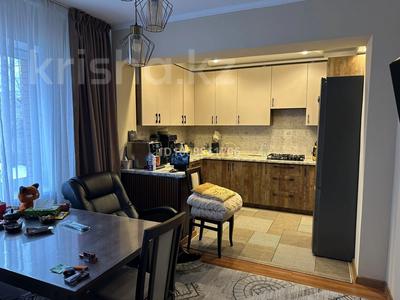 Жеке үй · 11 бөлме · 425 м² · 10 сот., мкр Коктобе — Кыз-Жибек Найманбаева, бағасы: 750 млн ₸ в Алматы, Медеуский р-н