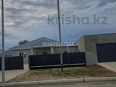 Отдельный дом · 5 комнат · 255 м² · , мкр Жулдыз-3, 15 4 — Арман мин маркет артында орналаскан за 80 млн ₸ в Атырау