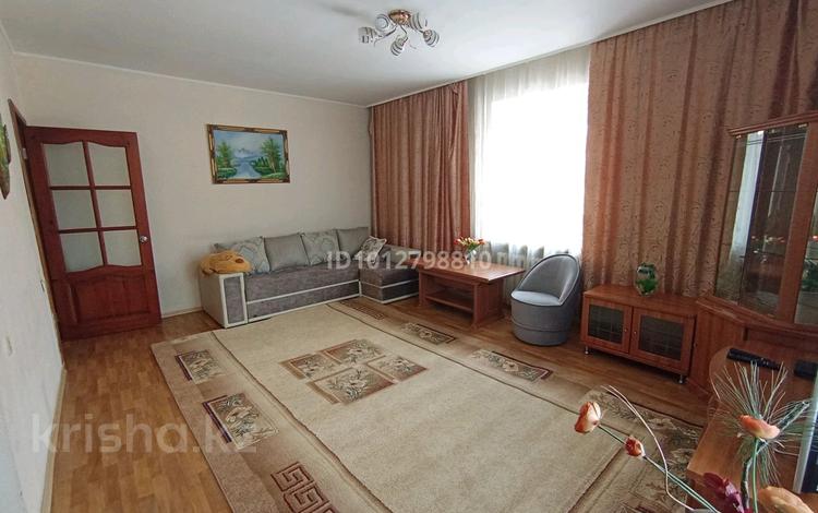 3-бөлмелі пәтер · 78.2 м² · 2/3 қабат, Чехова 64, бағасы: 34 млн ₸ в Усть-Каменогорске — фото 2
