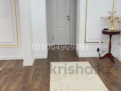 4-бөлмелі пәтер · 85 м² · 1/5 қабат, мкр СМП 136, СМП 6 — Валиханова, бағасы: 24 млн ₸ в Атырау