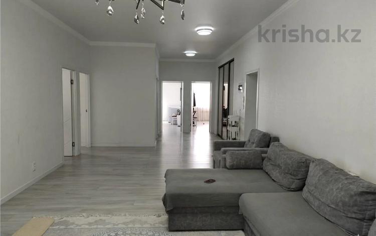 4-комнатная квартира · 124.2 м² · 3/4 этаж, мкр Новый Город, Мкр Новый Город ул. Липецкая — Экономический университет за 49.5 млн ₸ в Караганде, Казыбек би р-н — фото 2