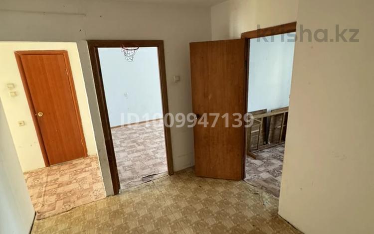 2-комнатная квартира · 56 м² · 2/5 этаж, Молодежный за 5 млн ₸ в Кандыагаш — фото 2