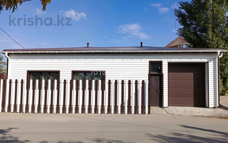 Отдельный дом · 3 комнаты · 135.7 м² · 600 сот., проспект Мира 145/3 за 22 млн ₸ в Темиртау — фото 2