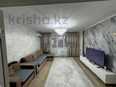 2-бөлмелі пәтер · 65 м² · 4/5 қабат, Аманжолова 13/1, бағасы: 21 млн ₸ в им. Касыма кайсеновой