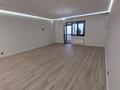 2-бөлмелі пәтер · 90 м² · 9/14 қабат, мкр. Самал-3 15 — Аль-Фараби / Мендикулова, бағасы: 89.9 млн ₸ в Алматы, Медеуский р-н