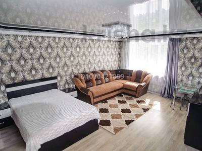 3-бөлмелі пәтер · 60 м² · 2/4 қабат, Садуакасова 42 — Пересечение Садуакасова и Ауэльбекова, бағасы: 220 000 〒 в Кокшетау