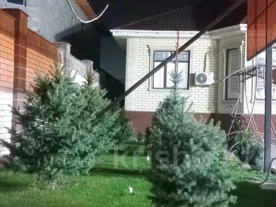 Отдельный дом · 4 комнаты · 220 м² · 4 сот., мкр Улы Дала, Султан кожыков 57 — Султан кожыков за ~ 70 млн 〒 в Таразе