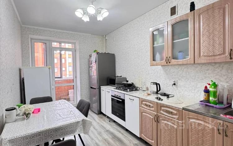 3-бөлмелі пәтер · 63 м² · 2/6 қабат, микрорайон Береке 47, бағасы: 31.5 млн ₸ в Костанае — фото 2