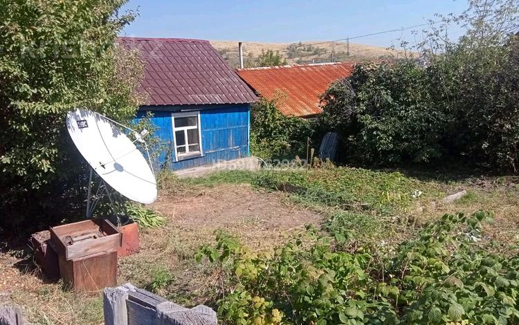 Отдельный дом · 2 комнаты · 41 м² · 6 сот., Антон Чехова 231 — Торговый дом Альшемали за 6 млн ₸ в Усть-Каменогорске, Ульбинский — фото 2