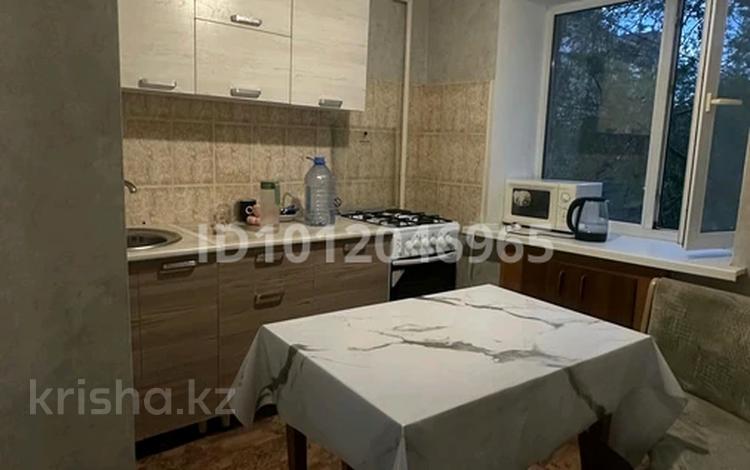 1-бөлмелі пәтер · 37 м² · 4/5 қабат, мкр Новый Город — За Юбилейным, бағасы: 75 000 ₸ в Караганде, Казыбек би р-н — фото 2
