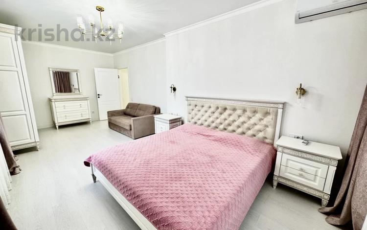 2-бөлмелі пәтер · 75 м² · 9/17 қабат, Егизбаева 5 — Каныша Сатпаева, бағасы: 76 млн ₸ в Алматы, Бостандыкский р-н — фото 2