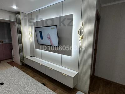 3-бөлмелі пәтер · 50.2 м² · 1/5 қабат, Урдинская 4/1, бағасы: 16.2 млн ₸ в Уральске