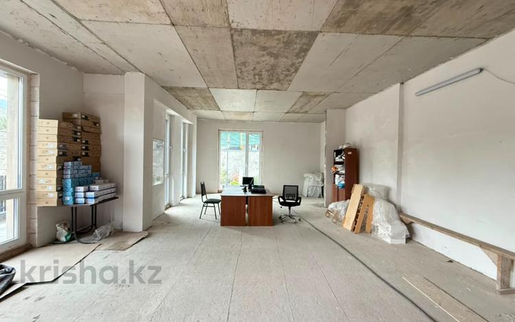 2-комнатная квартира · 79.2 м², Талапты 30 — Жангир Хана за 80 млн ₸ в Алматы, Бостандыкский р-н — фото 2
