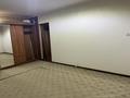 2-комнатная квартира · 54 м² · 1/5 этаж, 15 микр 27 — Ауезов алаңының жанында бәріне жақын 180мын + ком усл за 185 000 ₸ в Семее — фото 9