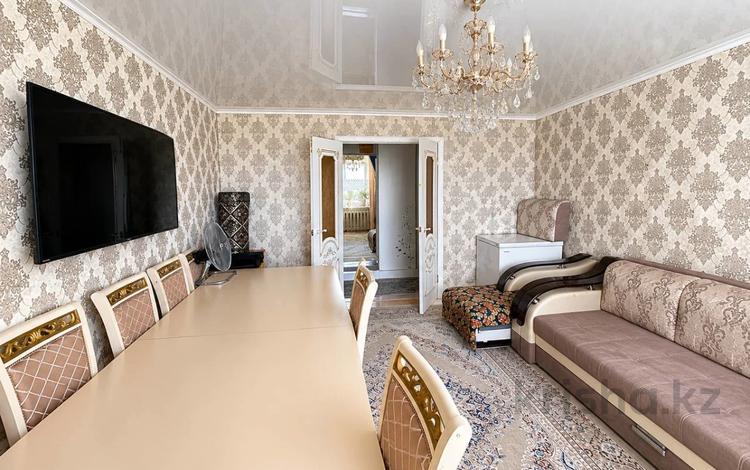 3-бөлмелі пәтер · 70 м² · 8/9 қабат, Абая 25, бағасы: 27.5 млн ₸ в Костанае — фото 2