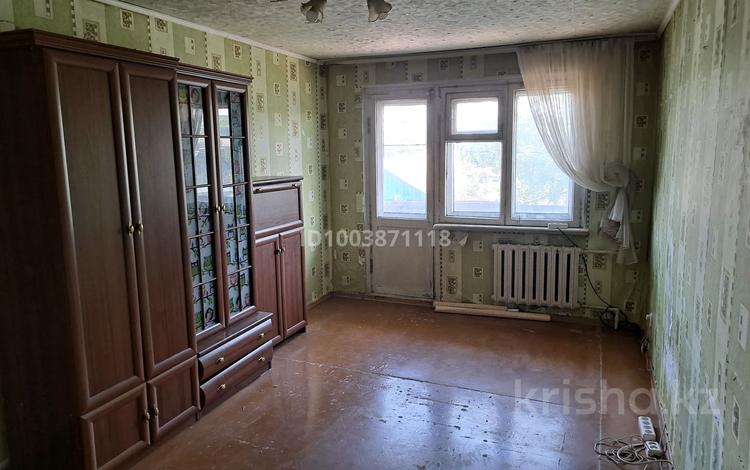 1-комнатная квартира · 37 м² · 2/5 этаж, 1-й квартал, 1-й квартал 2 — каретная и моховая за 10.2 млн 〒 в Караганде, Алихана Бокейханова р-н — фото 2