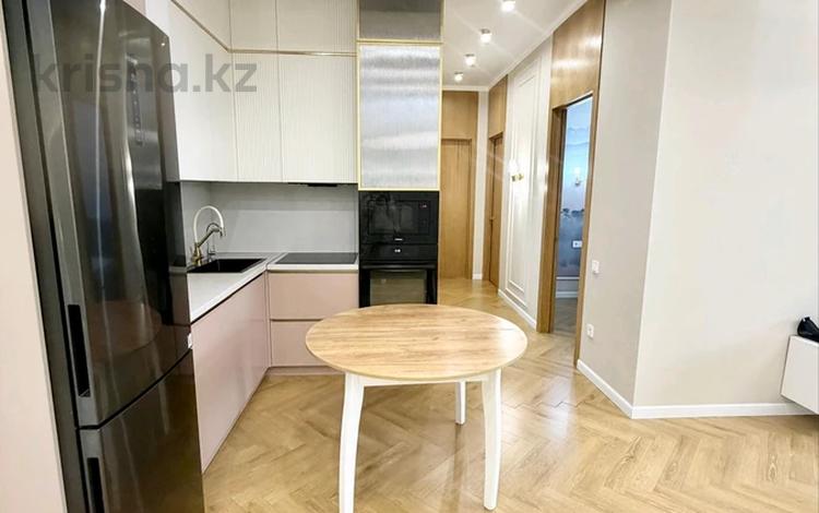 4-бөлмелі пәтер · 80 м² · 6/12 қабат, Абая 28а​, бағасы: 109 млн ₸ в Алматы, Бостандыкский р-н — фото 2
