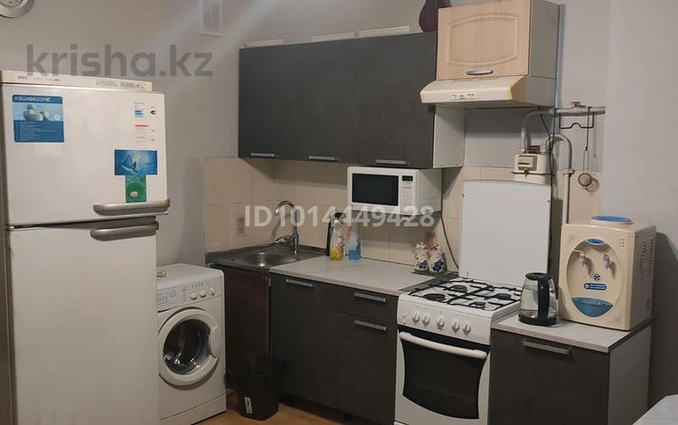 2-комнатная квартира · 57 м² · 6/9 этаж, мкр Мамыр-4 300 — Шаляпина за 300 000 ₸ в Алматы, Ауэзовский р-н — фото 2