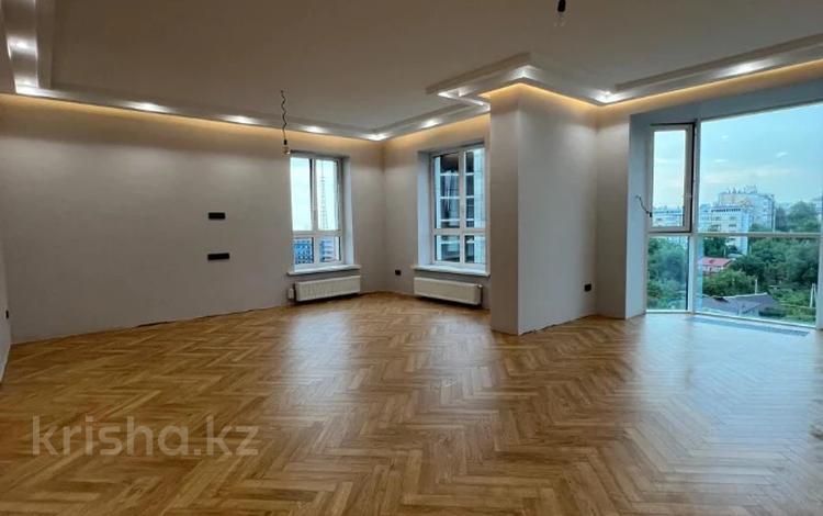 3-бөлмелі пәтер, 130 м², 7/21 қабат, Сейфуллина, бағасы: 137 млн 〒 в Алматы, Бостандыкский р-н — фото 17