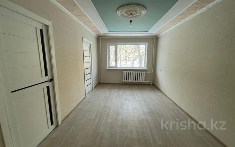 4-комнатная квартира · 64 м² · 1/5 этаж, ул. 6-й мик-н