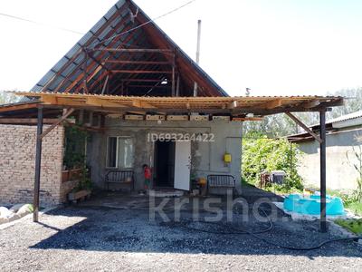 Отдельный дом · 5 комнат · 92 м² · 5 сот., мкр Дархан, Каракатты 19 — Недалеко Салем базара за 55 млн 〒 в Алматы, Алатауский р-н