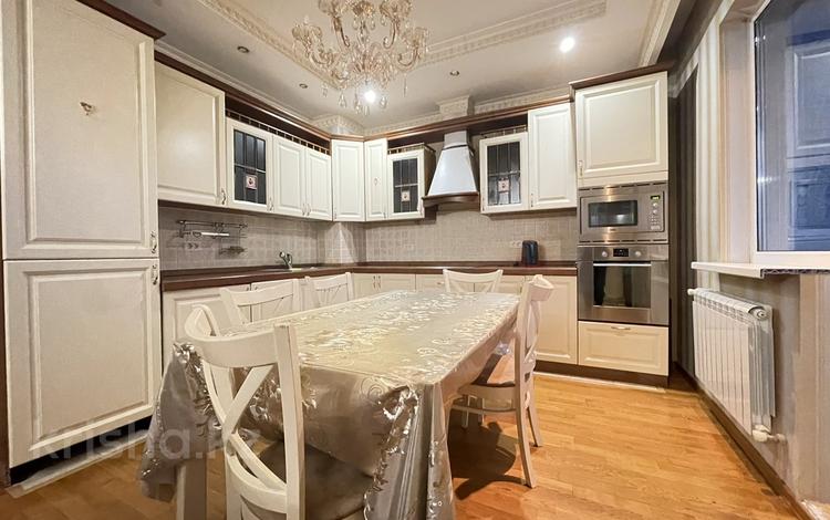 2-бөлмелі пәтер · 80 м² · 15/25 қабат, Абиша Кекилбайулы 270 — Малахова, бағасы: 350 000 ₸ в Алматы, Бостандыкский р-н — фото 17