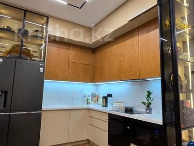 4-бөлмелі пәтер · 110 м² · 10/19 қабат, Аль-Фараби 103 — Ходжанова, бағасы: 950 000 ₸ в Алматы, Бостандыкский р-н