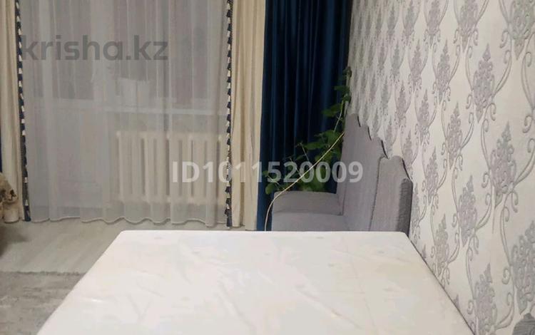 2-бөлмелі пәтер · 42.2 м² · 2/5 қабат, Проспект:Абая 104, бағасы: 12 млн ₸ в Аркалыке — фото 2