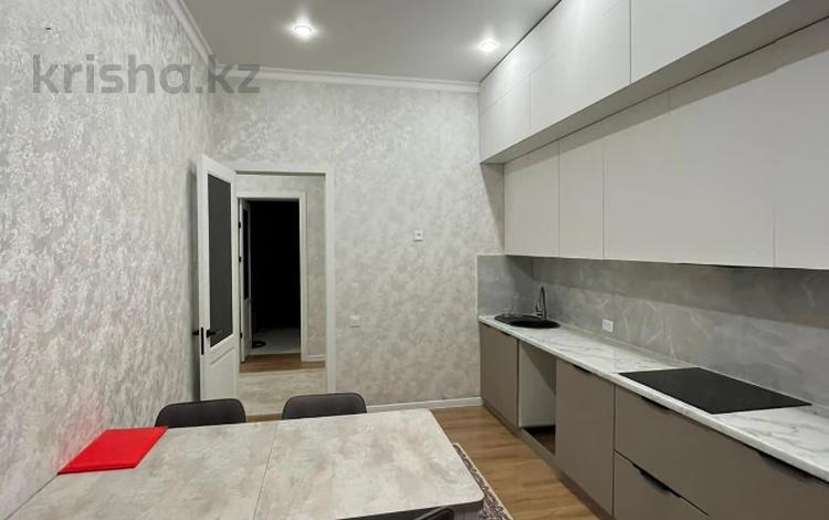 3-комнатная квартира · 85 м² · 1/6 этаж, мкр Юго-Восток, Муканова за 55 млн ₸ в Караганде, Казыбек би р-н — фото 9
