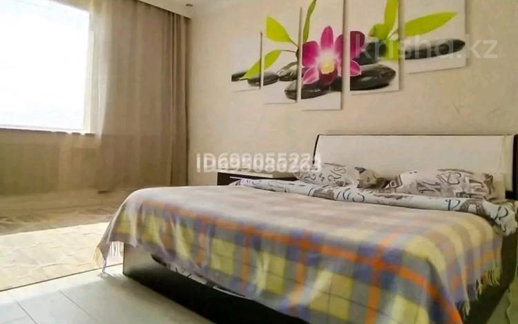 1-комнатная квартира · 50 м² · 3/5 этаж, 15-й мкр 4 за 22 000 ₸ в Актау — фото 79