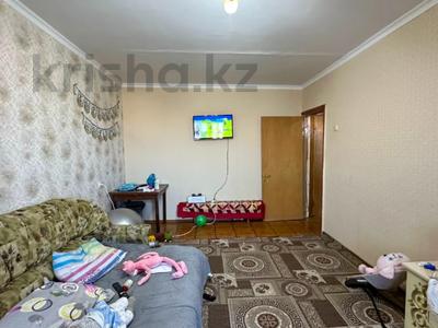 1-бөлмелі пәтер · 38 м² · 5/5 қабат, Жулдыз, бағасы: 11.3 млн ₸ в Талдыкоргане, мкр военный городок Жулдыз