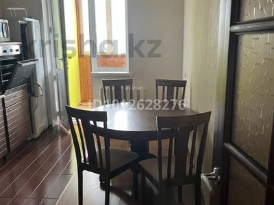 3-комнатная квартира · 104 м² · 14/17 этаж, Тауелсиздик 34 — Район Астана Молл за 45 млн ₸ в Алматы р-н