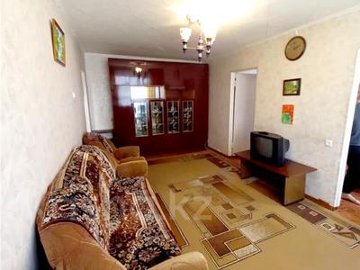 3-бөлмелі пәтер · 50 м² · 1/5 қабат, Майқұдық, 19 мкр, бағасы: 11.9 млн ₸ в Караганде, Алихана Бокейханова р-н