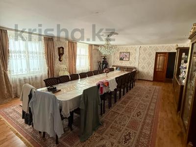 Жеке үй · 5 бөлме · 180 м² · 10 жүзд., Коскелдиева, бағасы: 500 000 ₸ в Атырау, мкр Мирас