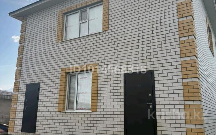 Отдельный дом · 6 комнат · 208 м² · 600 сот., Сарсенбаев 57 — ҚазақОйл жанармай бекеті қасы за 40 млн ₸ в  — фото 2