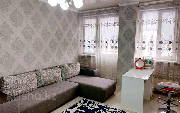 1-комнатная квартира · 38 м² · 2/6 этаж, мкр Кокжиек за 165 000 ₸ в Алматы, Жетысуский р-н — фото 2