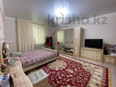 4-комнатная квартира · 180.5 м² · 2/3 этаж, Победы 32А за 69.5 млн 〒 в Костанае