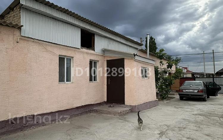 Жеке үй · 3 бөлме · 100 м² · 10 жүзд., Бигельдинов 1 Б — Находится сзади бани Керемет, бағасы: 10 млн ₸ в Шу — фото 2