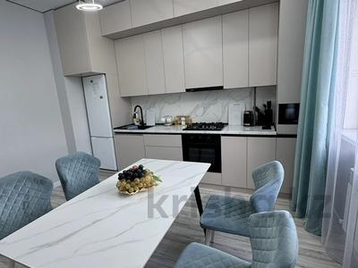 2-бөлмелі пәтер · 70 м², Самал ш/а., Мкрн Самал 60/4, бағасы: 15 000 ₸ в Атырау, мкр Самал